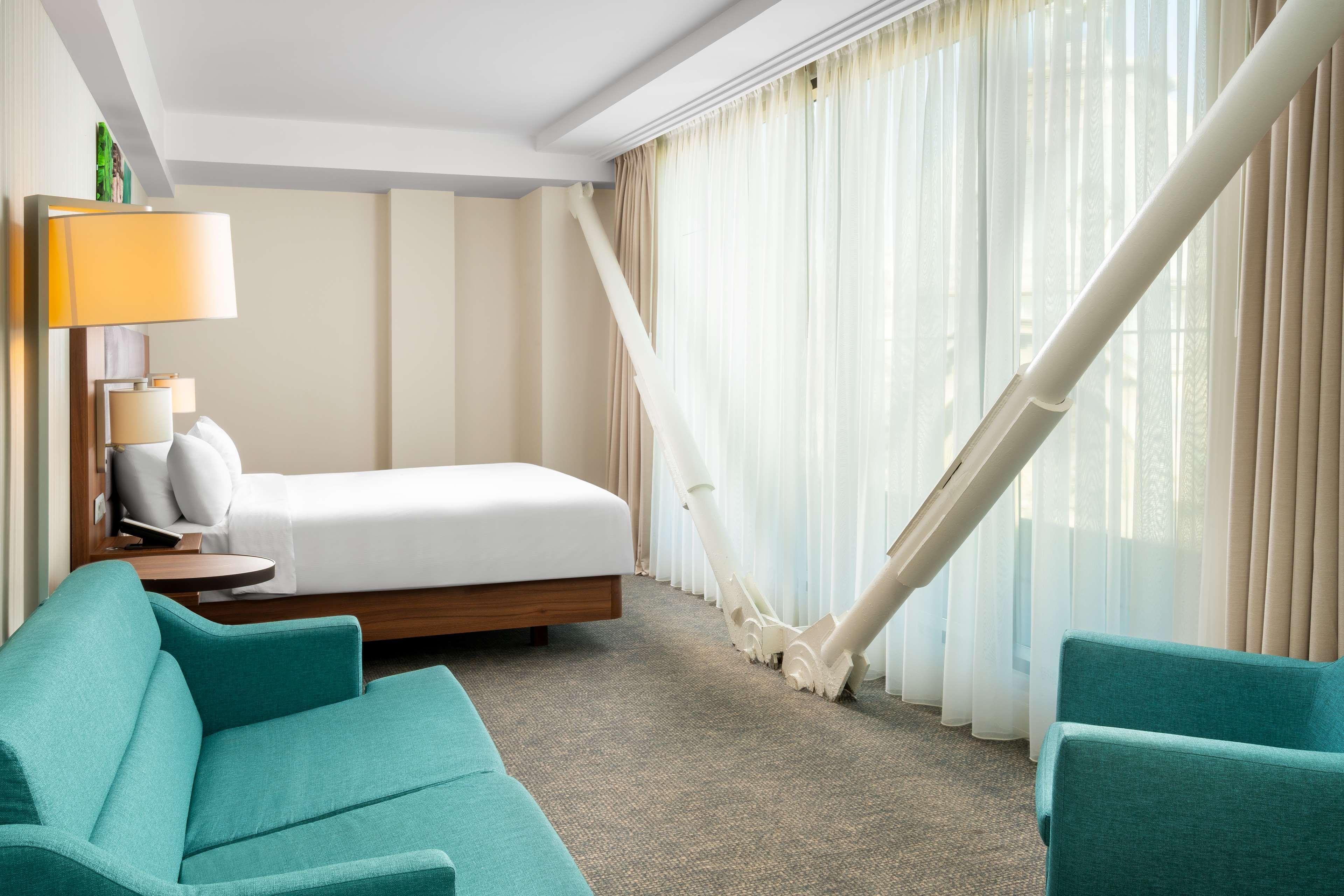 Hilton Garden Old Town 4*