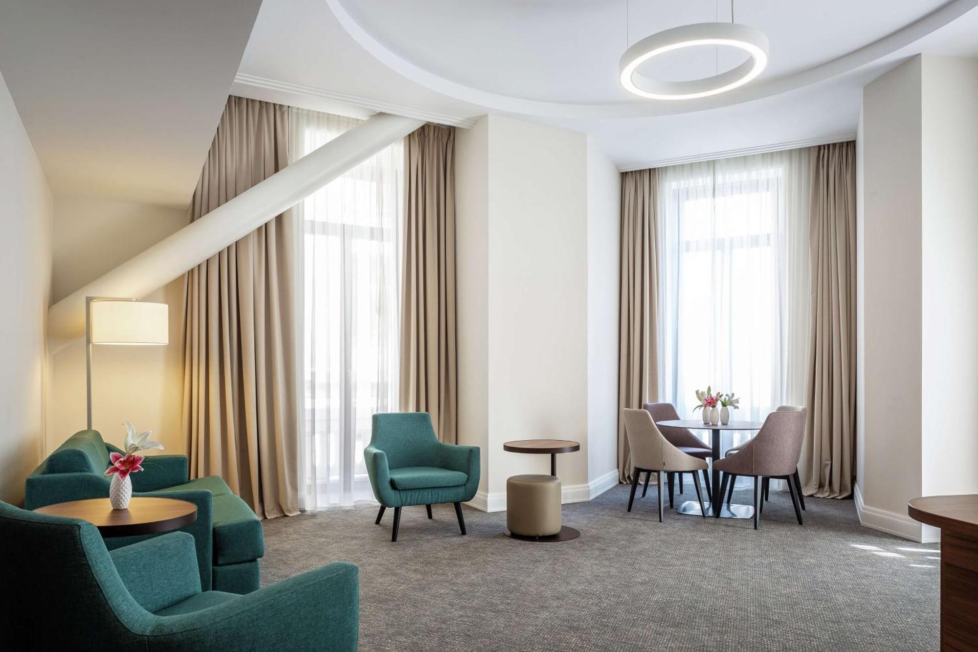 Hotel Hilton Garden Old Town
