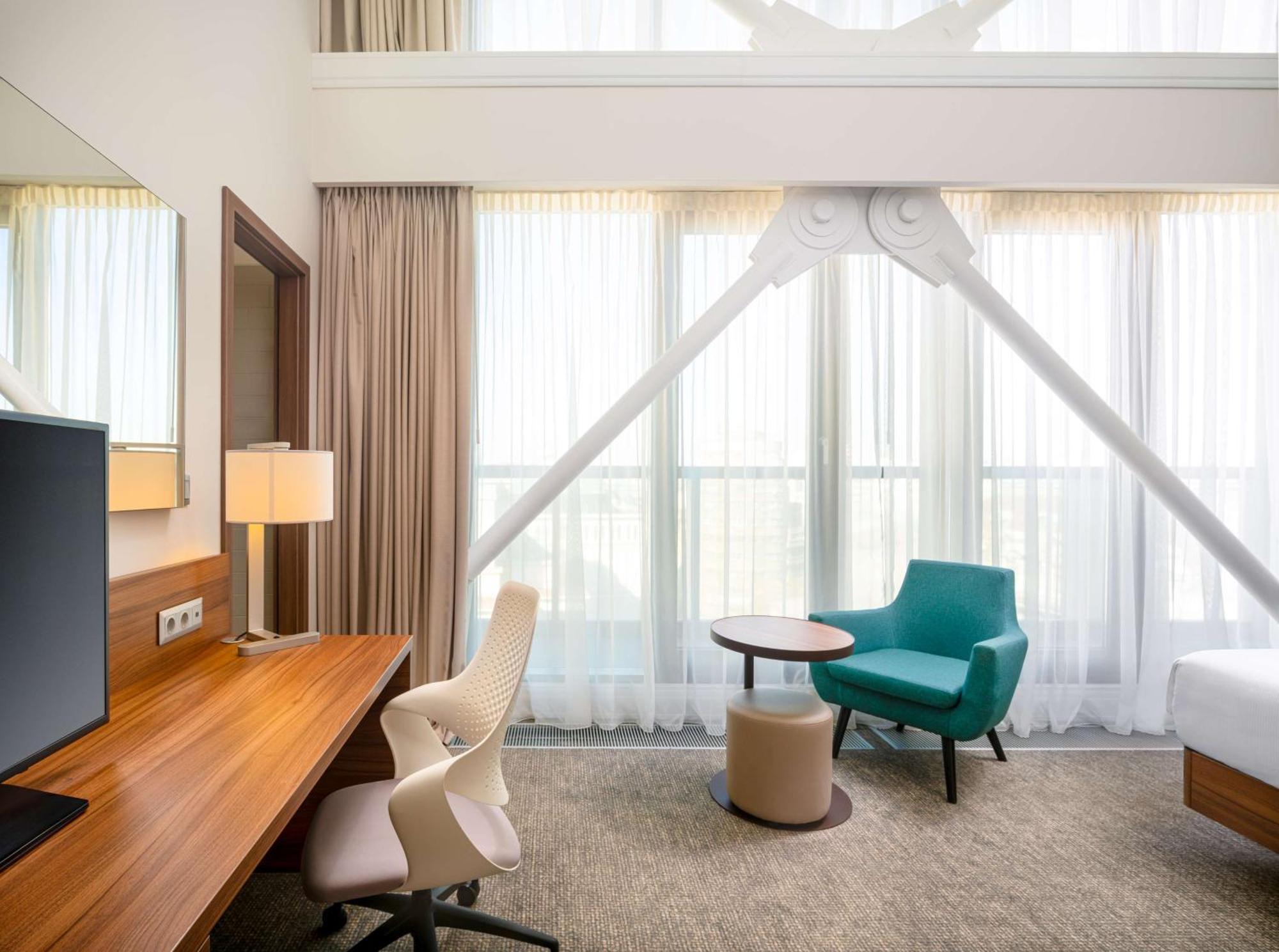 Hilton Garden Old Town