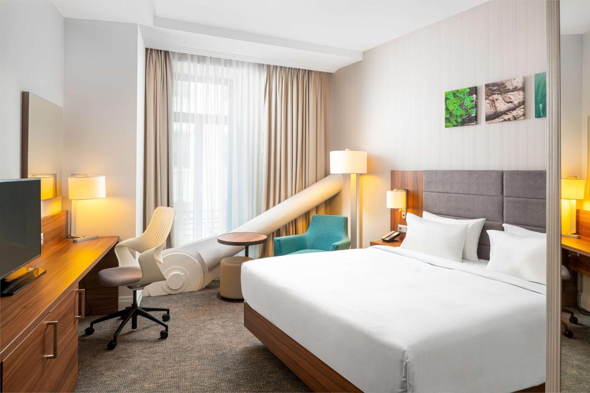 Hilton Garden Old Town