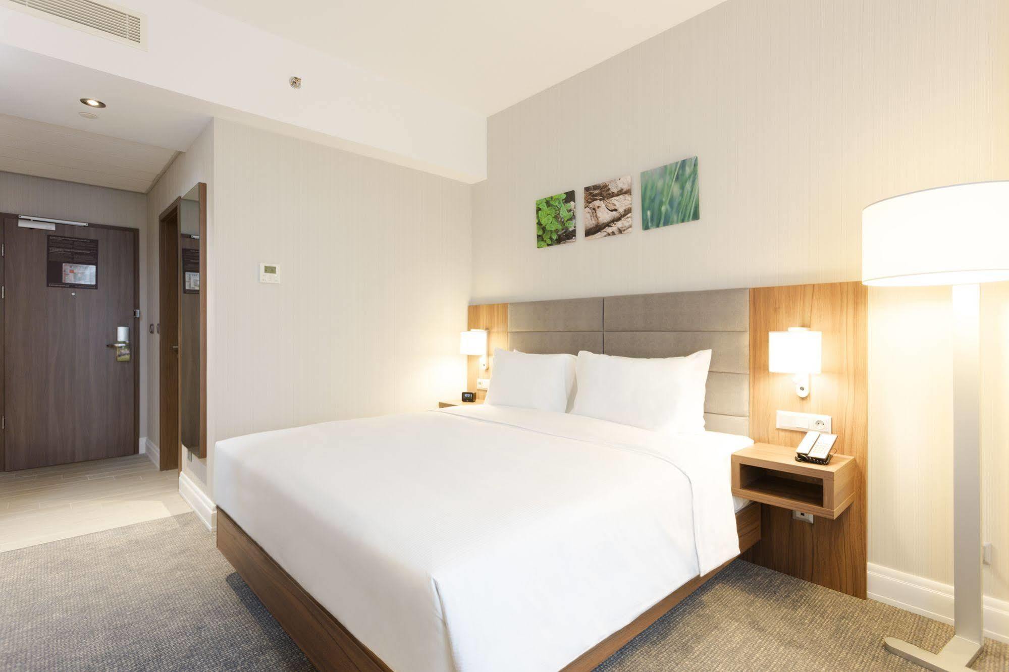 Hotel Hilton Garden Old Town